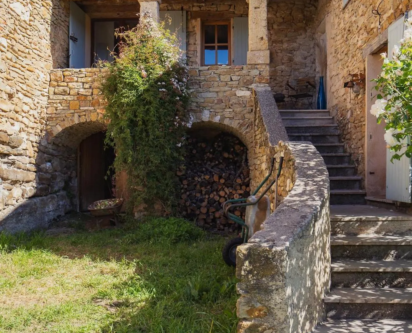 L'Arbre D'Alice Hotel Ongles Guest house